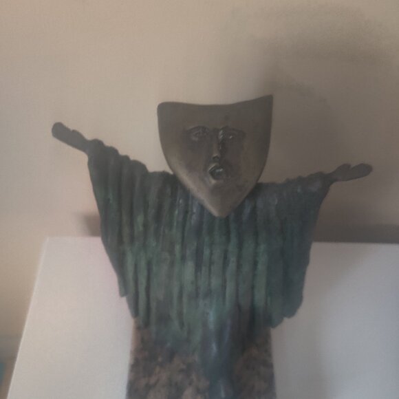 SERGIO BUSTAMANTE "MOON WITH DRESS" BRONZE SCULPTURE - Picture 3 of 4